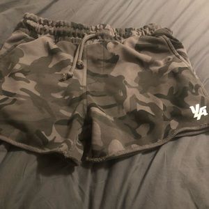 NWOT Young LA Shorts